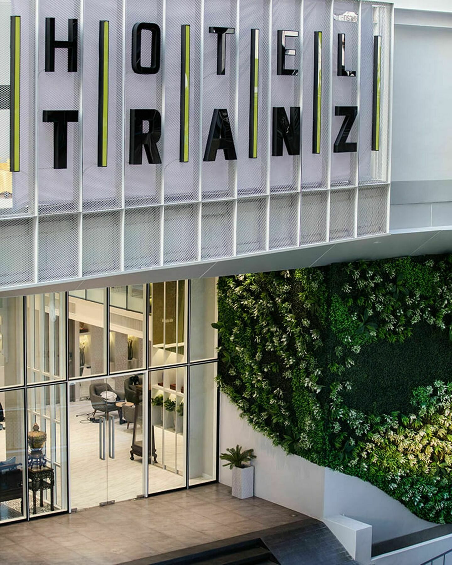 Hotel Tranz Bangkok Exterior photo